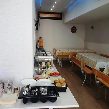 Adriatic 3 * Selce