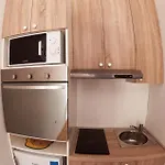 Adriatic 3 Apartment *