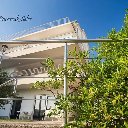 Adriatic 3 Apartman Selce