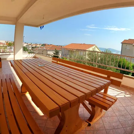 Apartment Adriatic 3 *