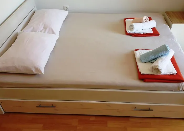 Adriatic 3 아파트 셀스